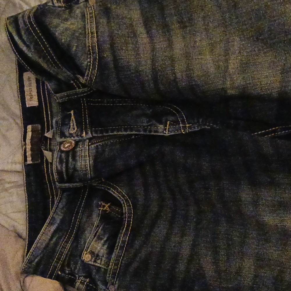 Mens buckle 28×32 jeans brand new